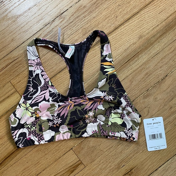 W/tag FP Movement set - Picture 2 of 6